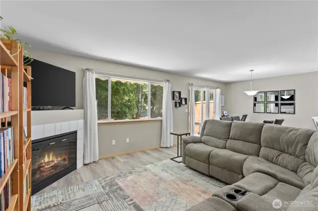 Step inside to an airy, open floor plan designed with both everyday living and entertaining in mind.