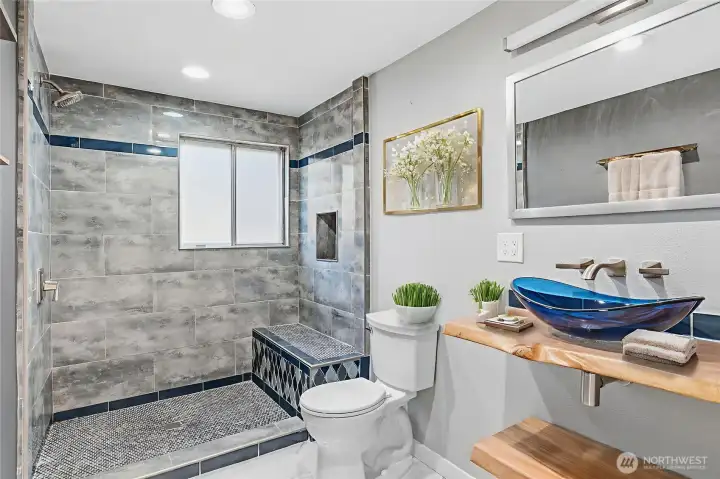 Virtually Staged - downstairs bedroom or office