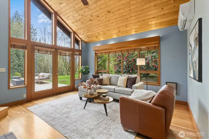 Beautiful architecture throughout! Newly installed Mini Splits