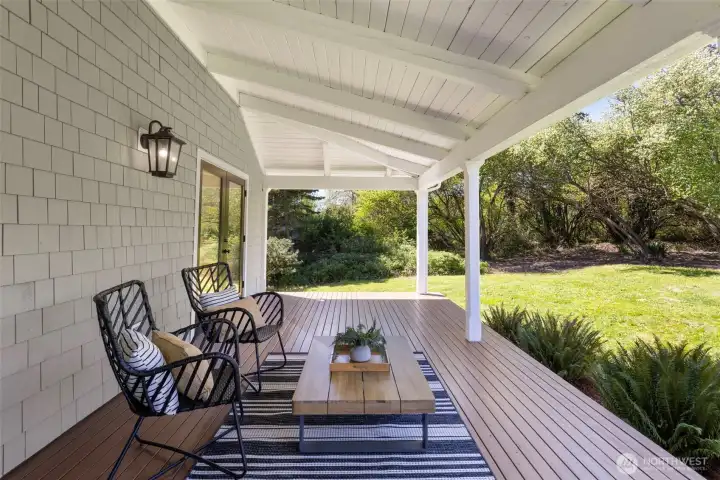 Perfect for entertaining and sunset views.