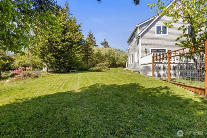 Partially fenced and established landscaping
