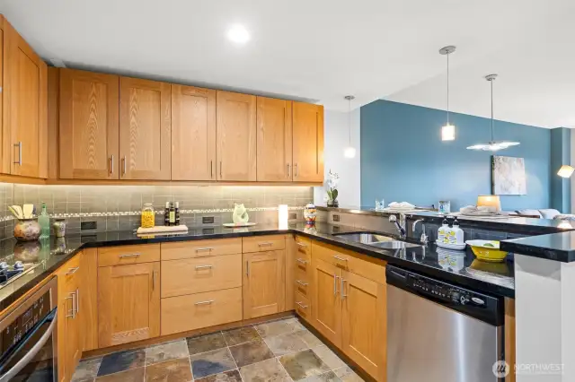 Under cabinet lighting is a nice added touch.