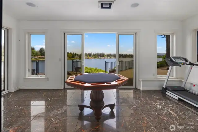 Sunroom, walks out to back yard and lake.
