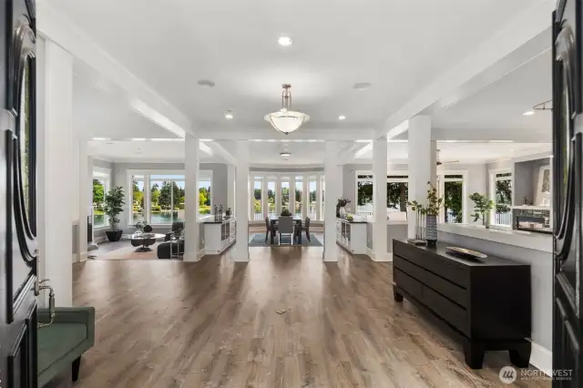 Grand Entry! Open Concept!