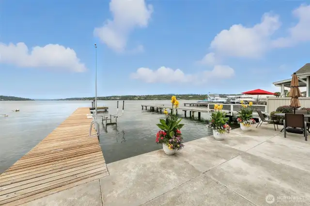 This expansive patio and dock area are ready for elegant entertaining as well as everyday living, and are just steps from the living areas.