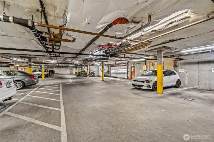 Secure underground garage 1 dedicated spc