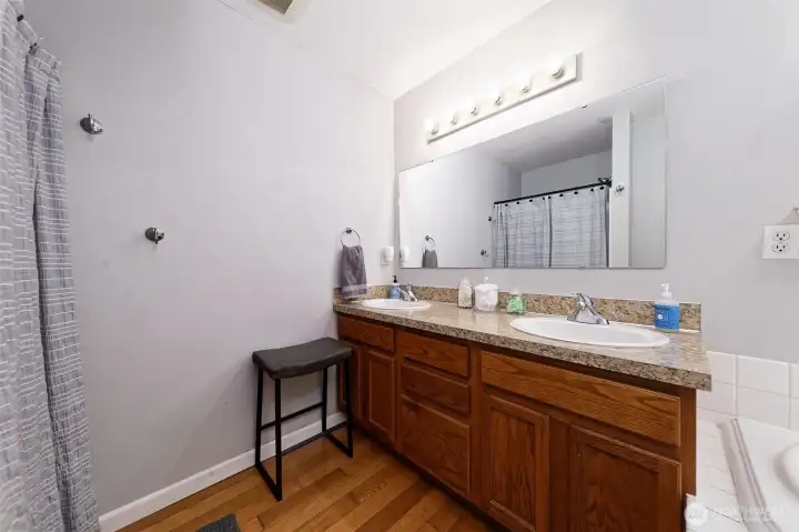 Upstairs Primary bathroom vanity with double sinks.
