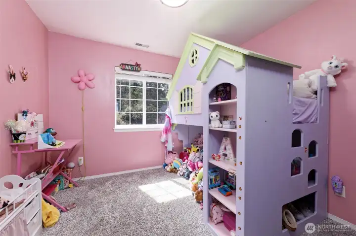 Lower level bedroom #2