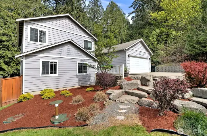 Really nicely landscaped!