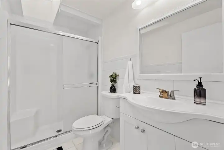 3/4 bathroom off bonus living area