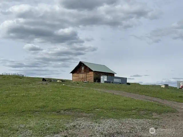 Barn