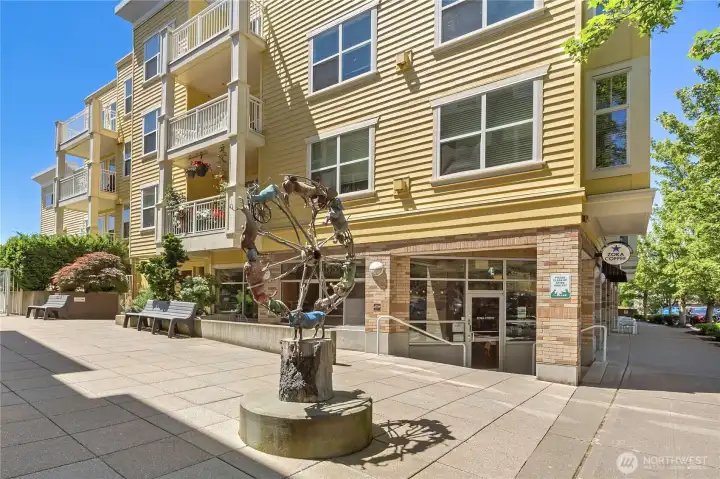Blakeley Commons is comprised of two buildings-this one houses #409!