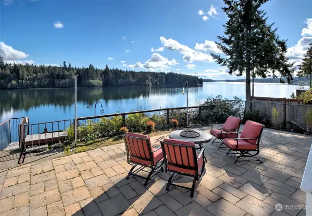 Spectacular marine view!