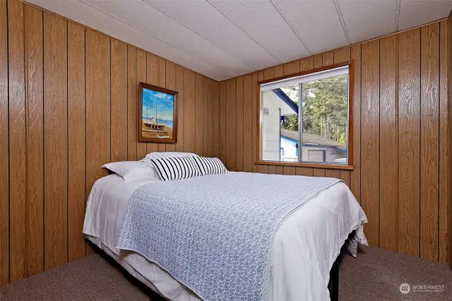 Scond bedroom