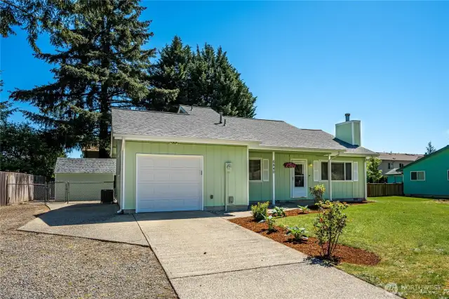 The home also boasts: BRAND NEW Roof, fresh interior & exterior paint, new carpeting, new plumbing AND a newer HVAC & Heat Pump in 2019!