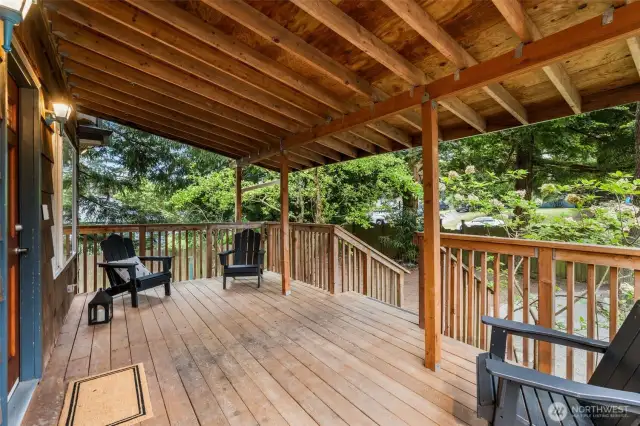 Covered front porch.