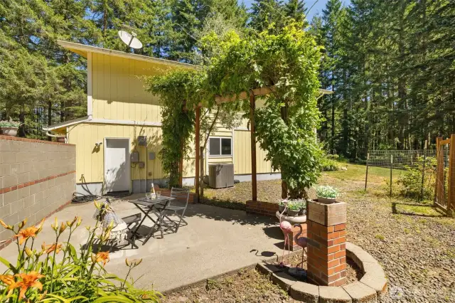 This hidden nook offers a second outdoor space with endless potential—relax, recharge, or reinvent it your way.