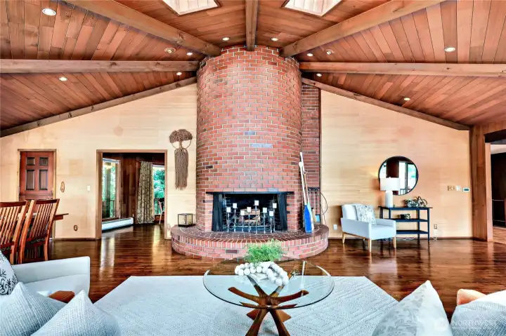 Great room with floor to ceiling fireplace