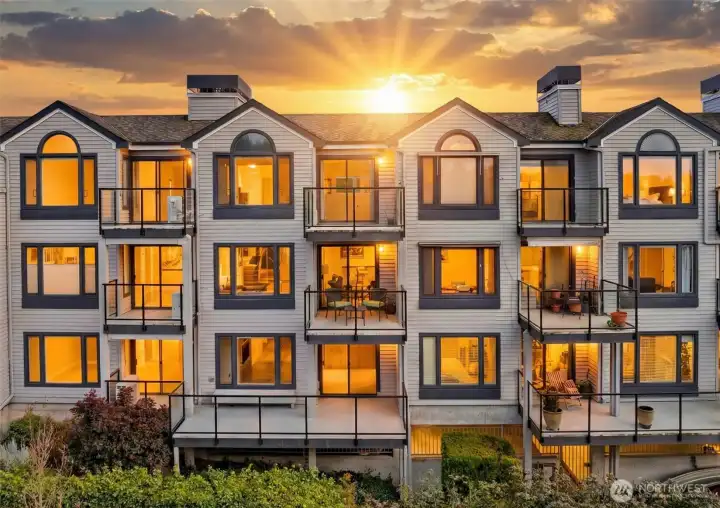 Sunrise At Harbour Village Condominiums