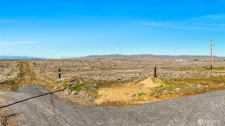 Wow! 40 acres- minutes from town.