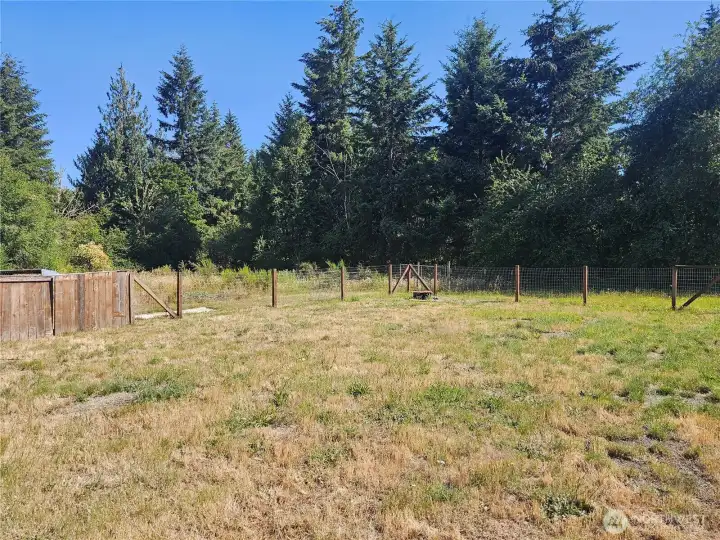 Flat and usable land Flat and usable land