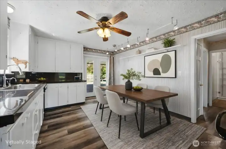Kitchen with Eating Area