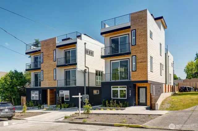 Welcome to Greenwood Townhomes.  A community of 6 homes.