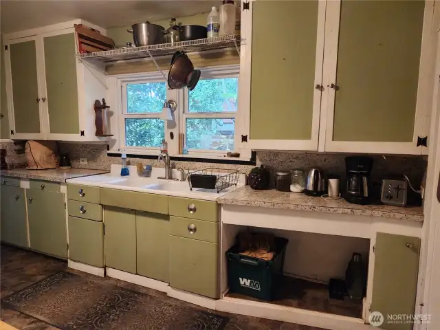 kitchen sink