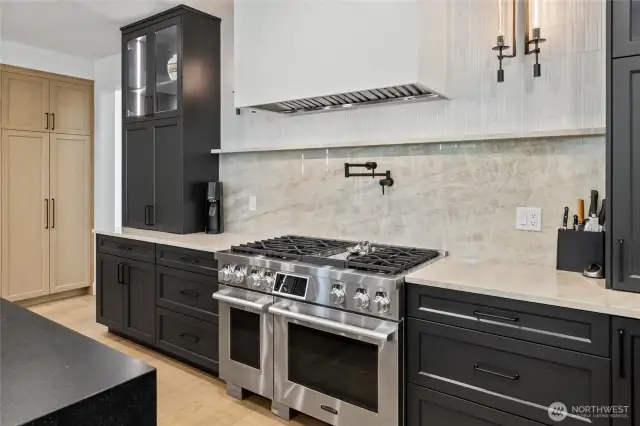 Kitchen Range