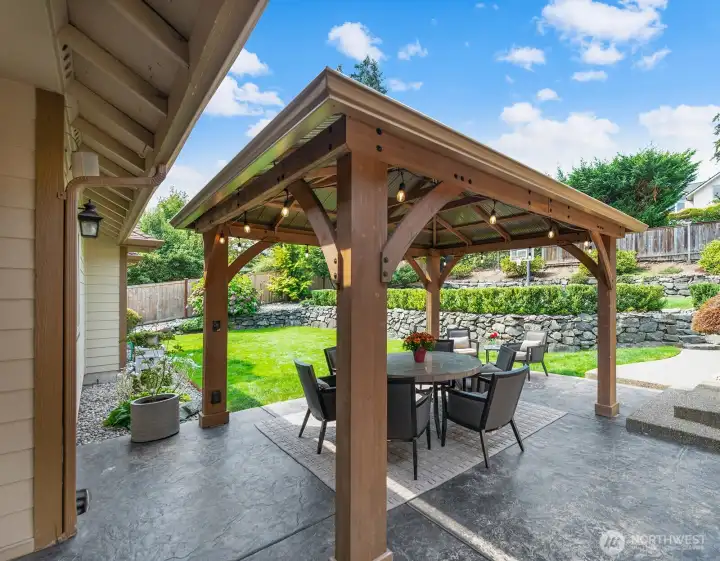 Fabulous covered patio!
