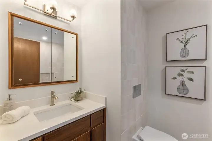 2nd bathroom on upper level