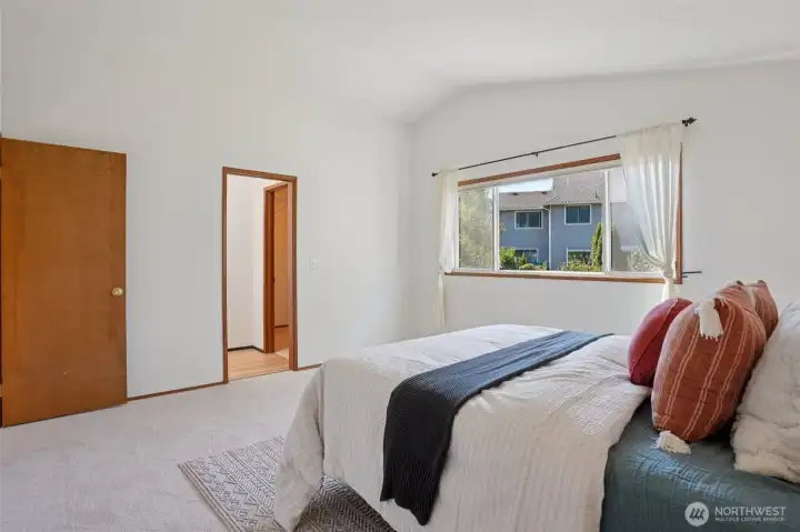 Large Primary Suite with Ensuite Bathroom