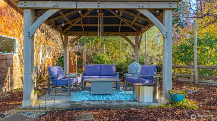 Gazebo for relaxing and taking in the sunset views.