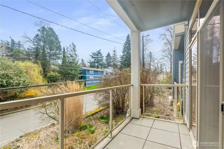 Private, covered patio. Great for all seasons