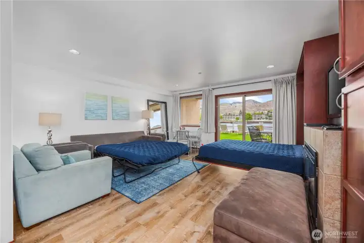 Pull-out sofa bed and Murphy bed accommodate larger groups, up to 6 guests.