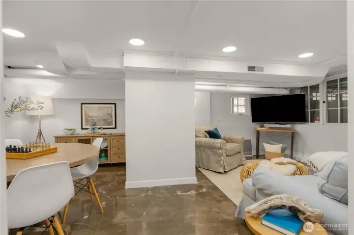 Entertaining basment area with TV