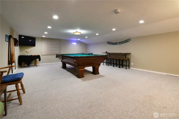 community center game room