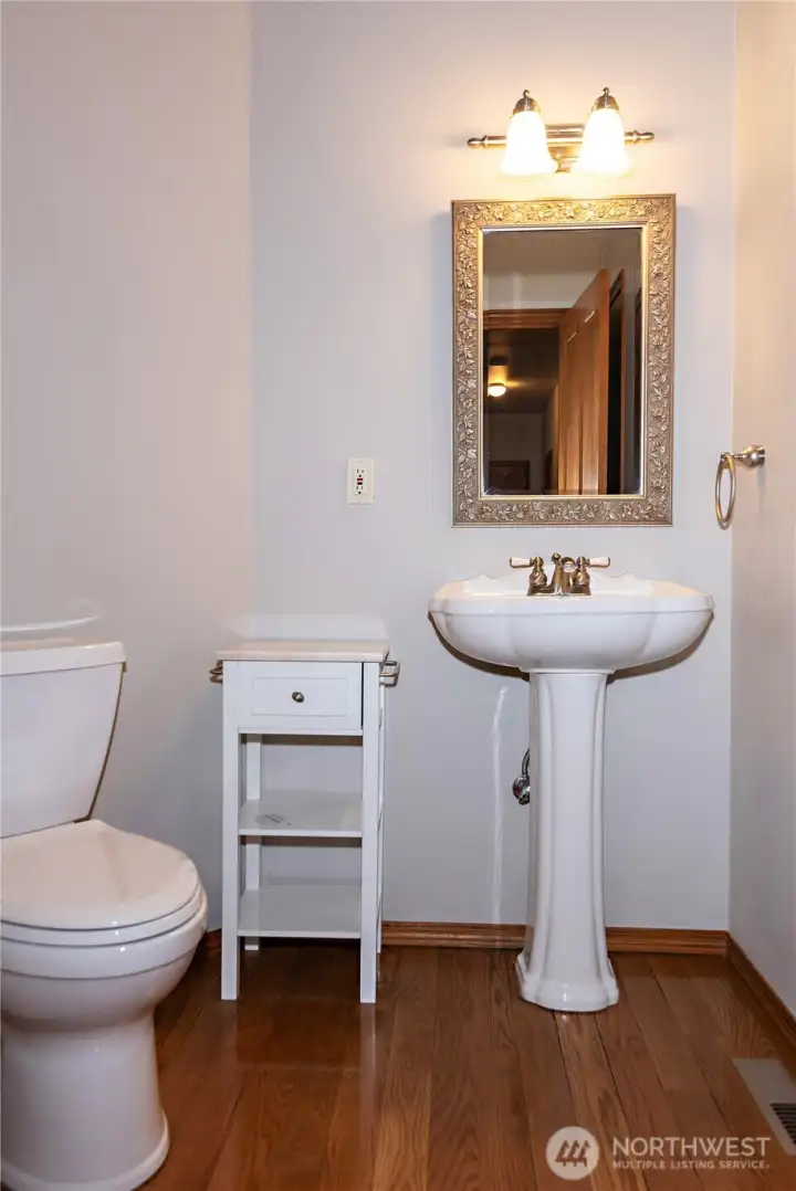 Powder room