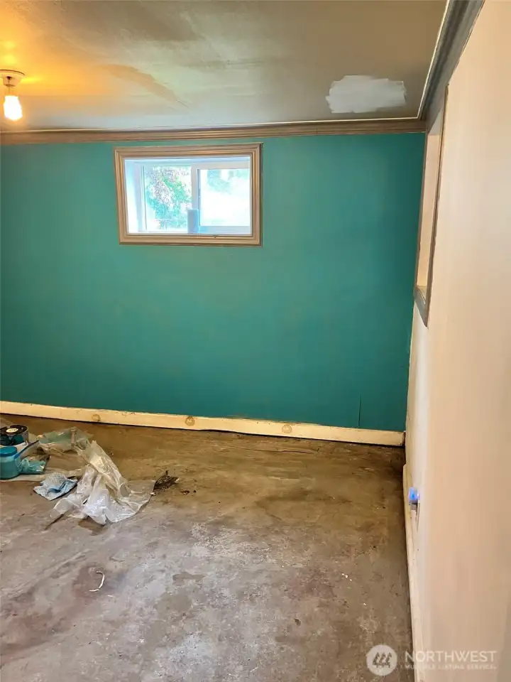 Hobby/Enclosed room