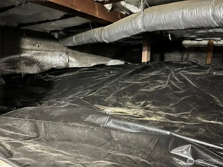 Barriered crawl space