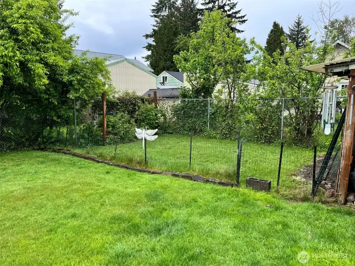 Pen/Garden area
