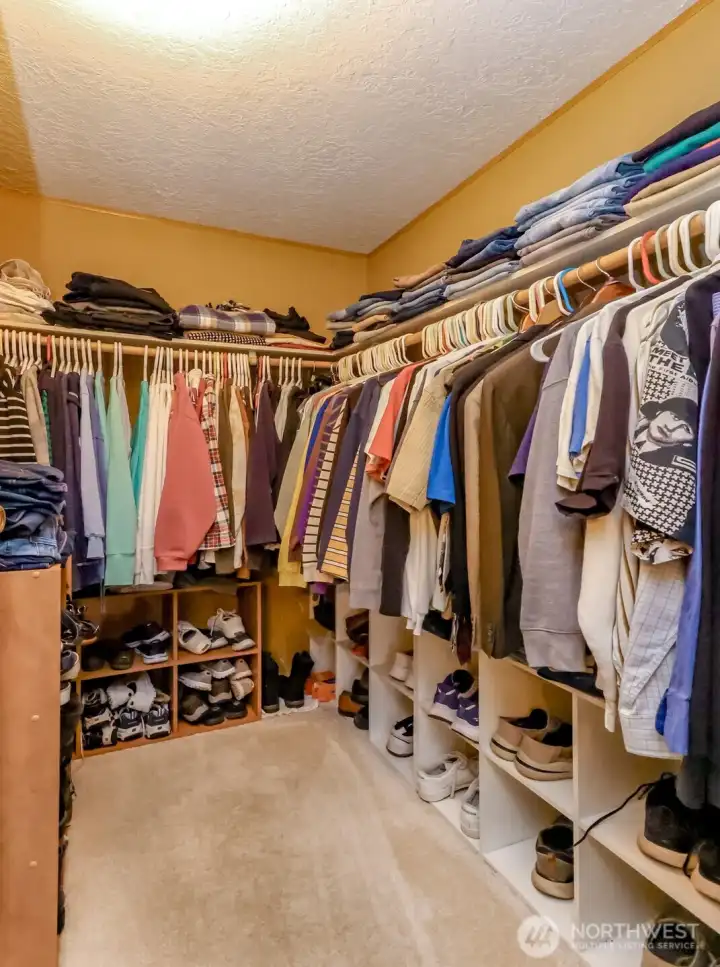 Walk in closet!