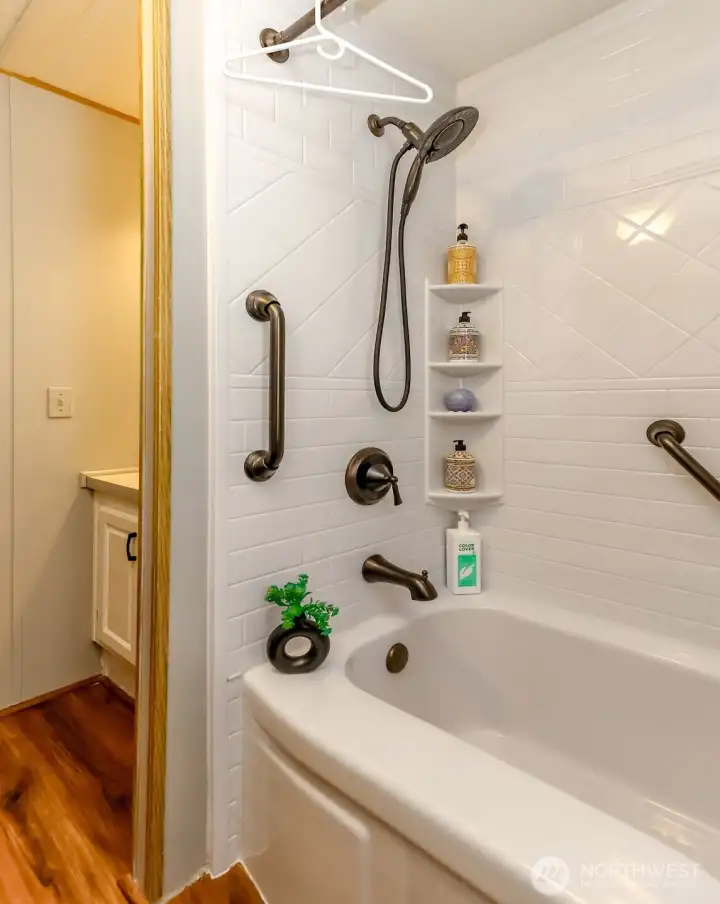 Full bathroom