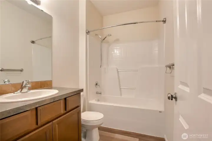Lower level full bathroom. Lower level full bathroom.
