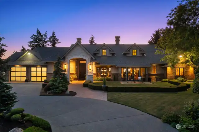 Private 5,292 SqFt Luxury Estate on Acreage in Fife Heights