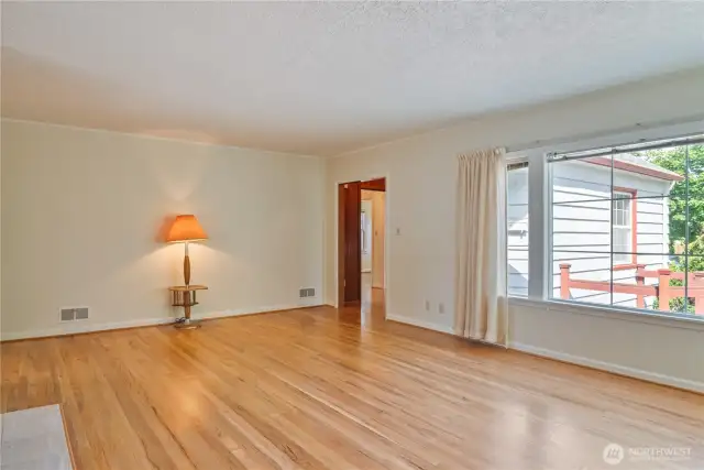 Living Rm