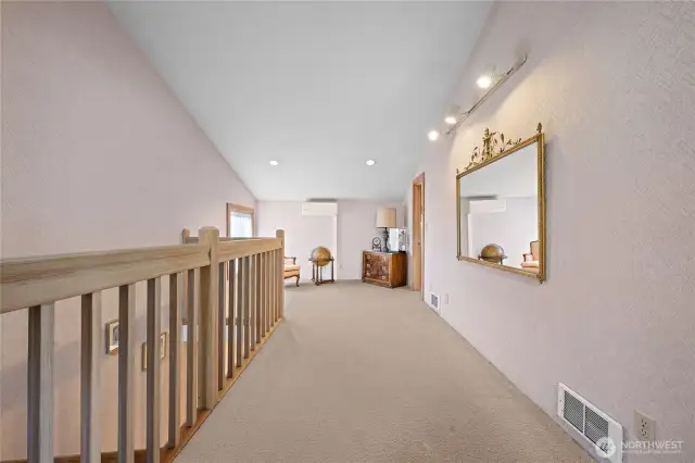 Third floor landing
