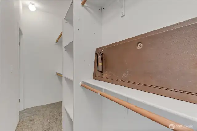 Walk through Primary closet