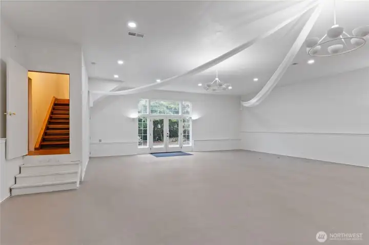 2,000+ SqFt Ballroom looking towards main entrance + upstairs access