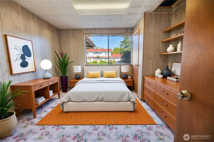 Bed 5/5 is on main level (virtually staged).